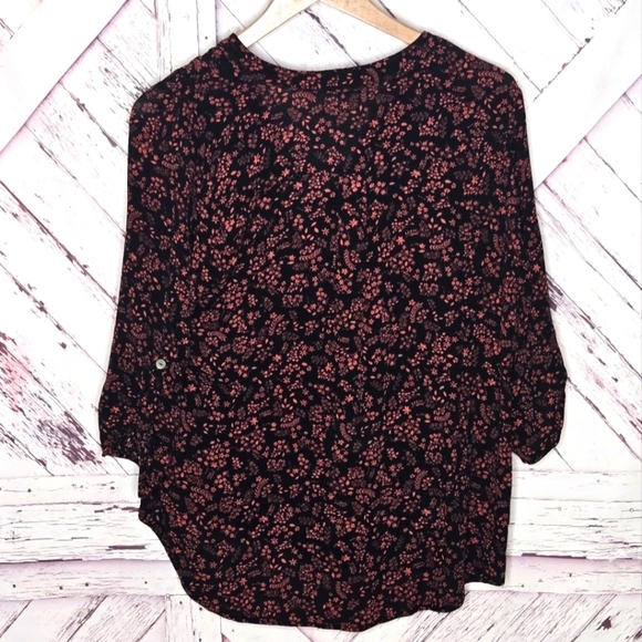 Entro Floral Top - Picture 3 of 5